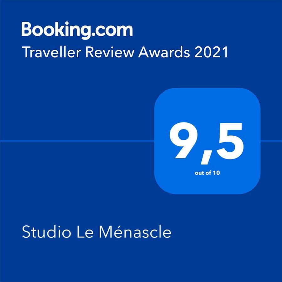 Studio Le Menascle Saint-Georges-de-Luzencon Экстерьер фото